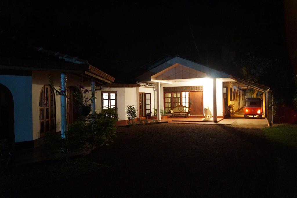 Gaestehaus Isabella Beruwala Exterior foto