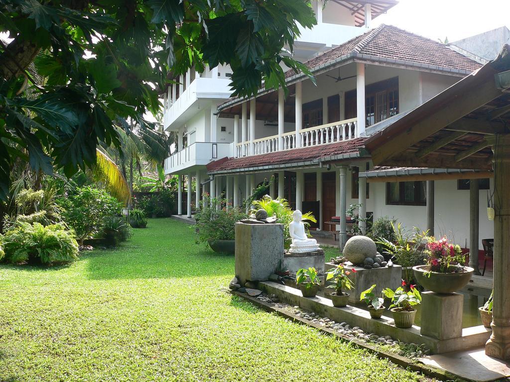 Gaestehaus Isabella Beruwala Exterior foto